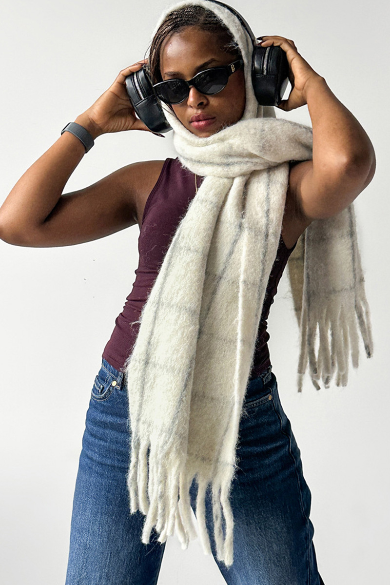 Women's Solid-Colored Fringe Shawl Scarf