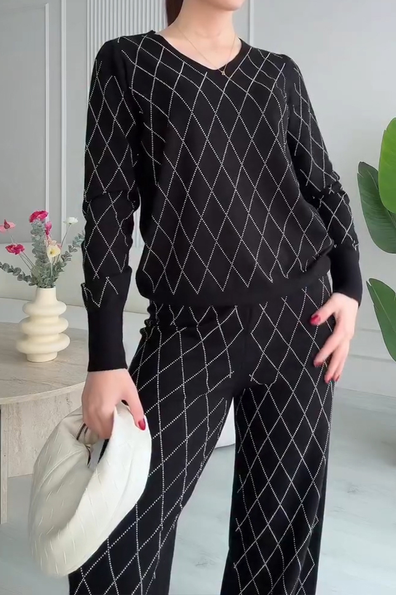 Women's Casual Rhinestone Knit Top & Pants