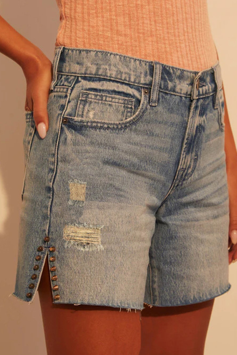 Women's Casual Stud Frayed Hem Denim Short