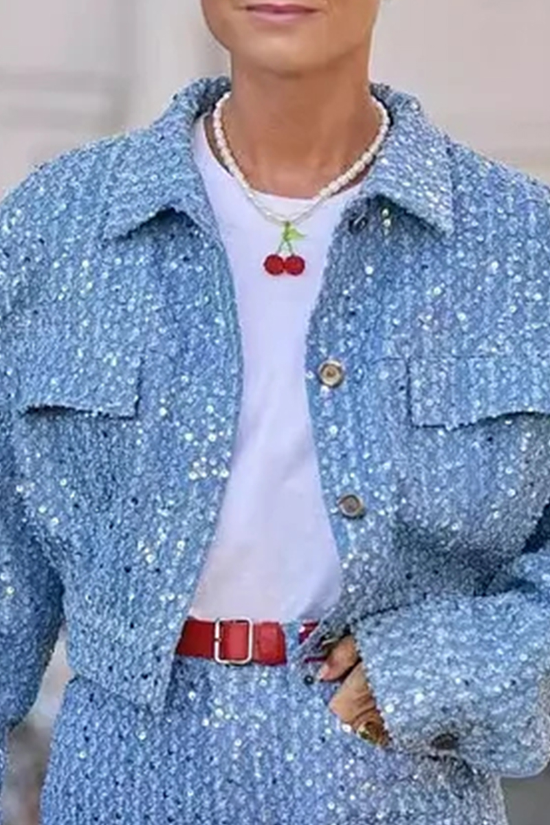 Elegant Women's Top With Rhinestones＆Rhinestone Shorts（Belts Are Not For Sale）