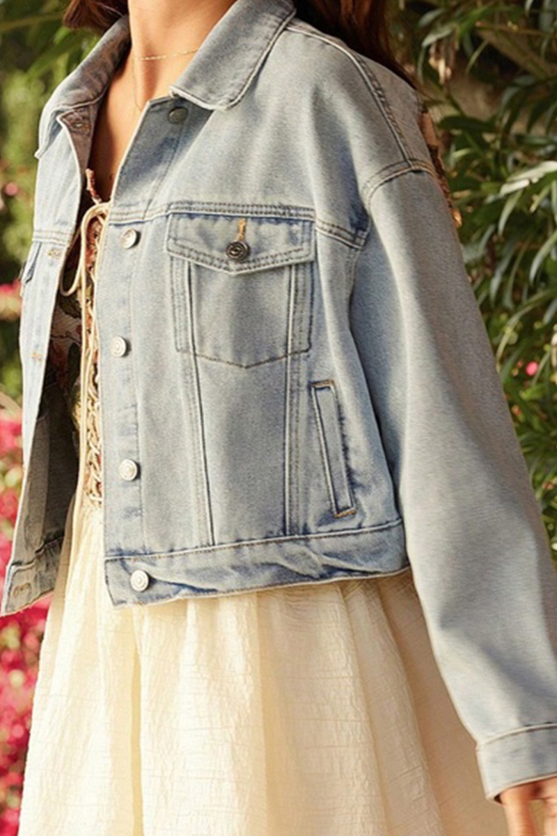 Casual Back Panel Heart Shape Short Denim Jacket