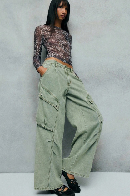 Fashion Pleated Asymmetric Pocket Wide Leg Cargo Jeans