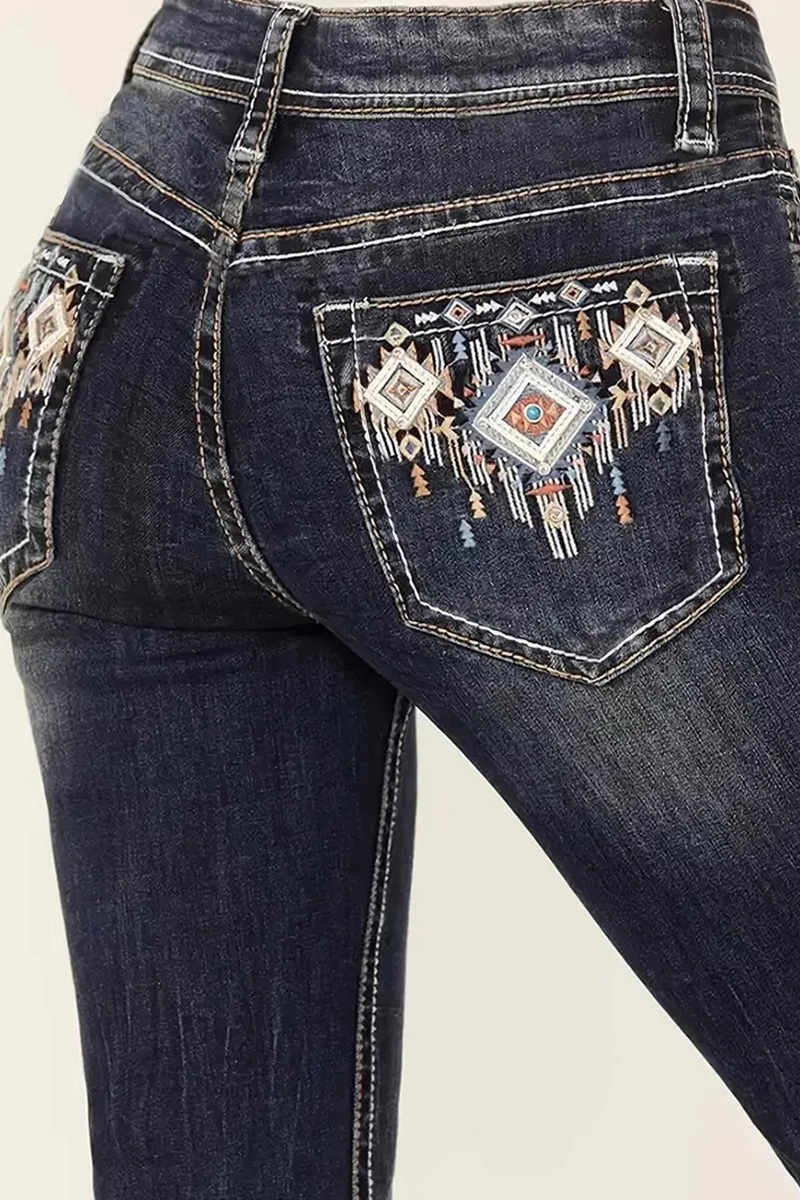 Vintage Embroidered Bleach Wash Straight Leg Jeans