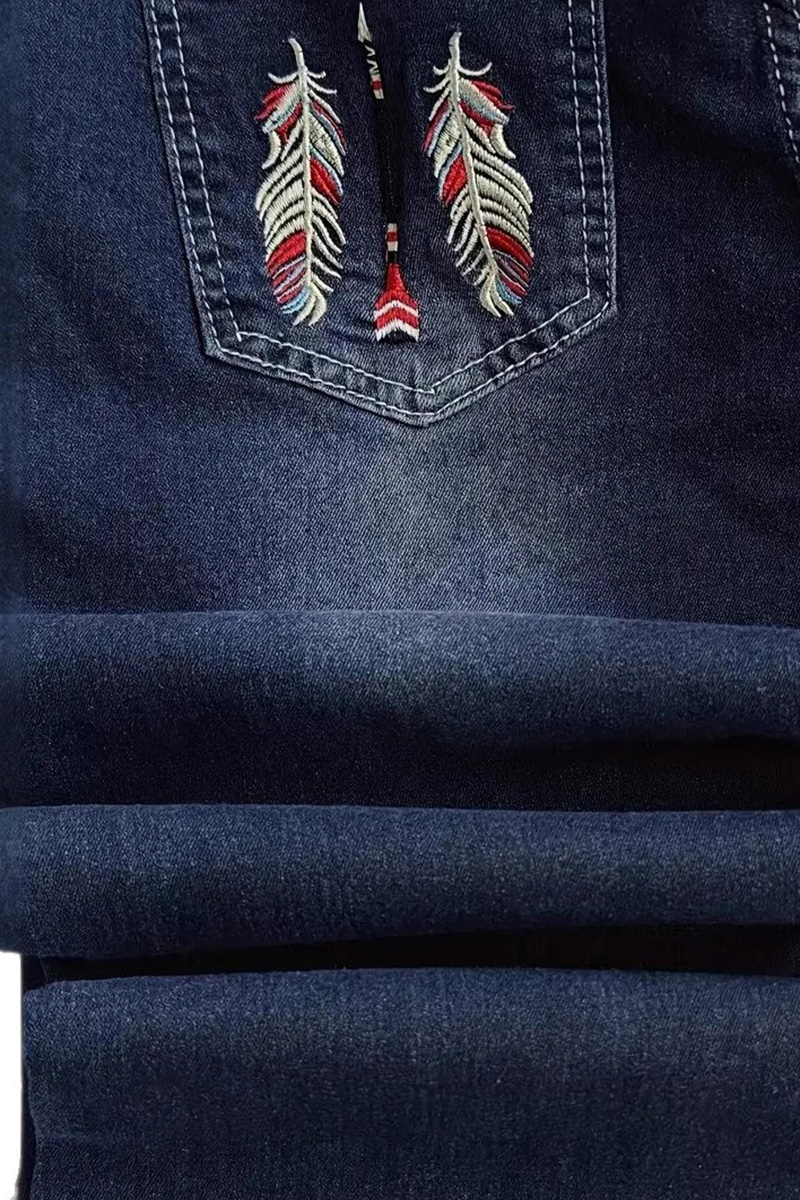 Vintage Feather Embroidered Bleach Wash Jeans