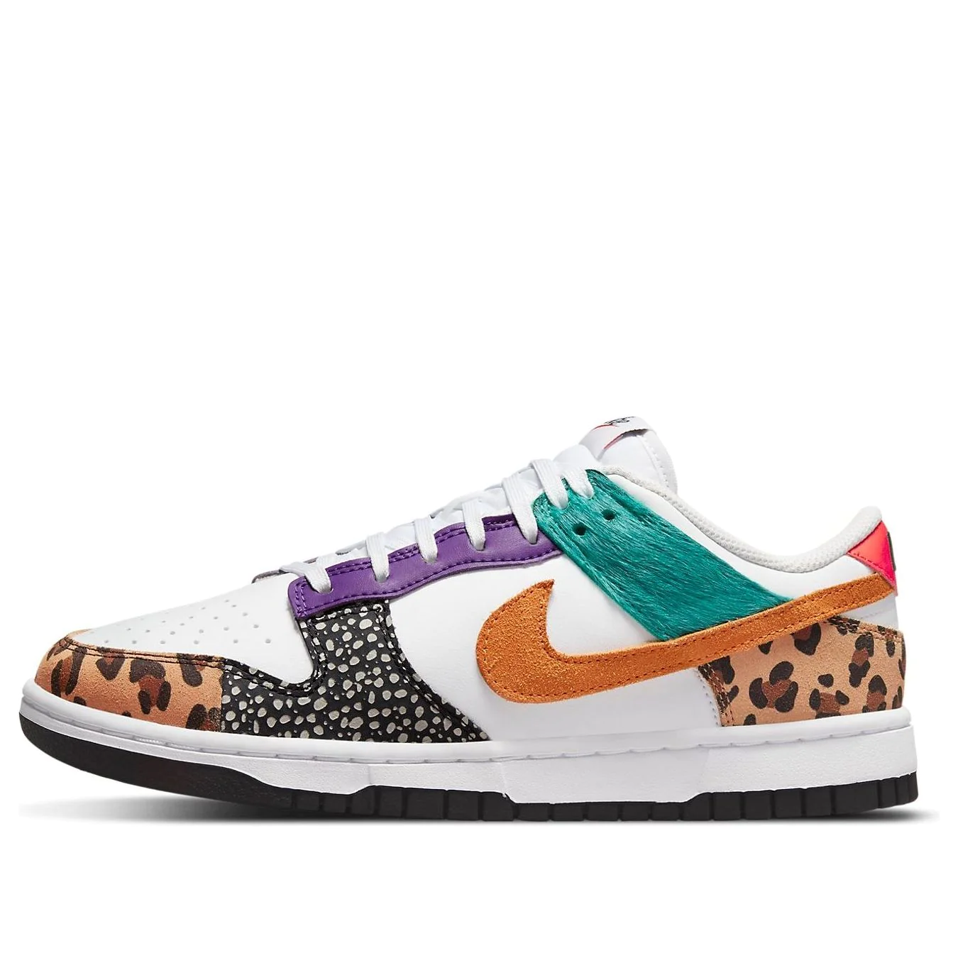 (WMNS) nitthhke Dunk Low SE 'Safari Mix' DN3866-100