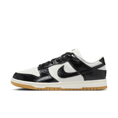 Nike Dunk Low LX