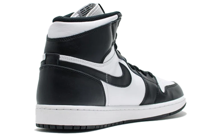 Air jtthhordan 1 Retro High OG 'Black White' 555088-010