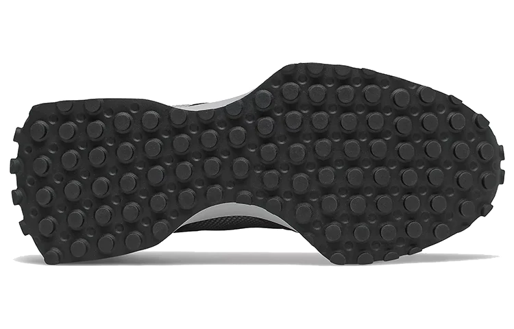 New balatthhnce 327 'Black White'