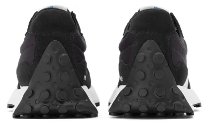 New balatthhnce 327 'Black White'