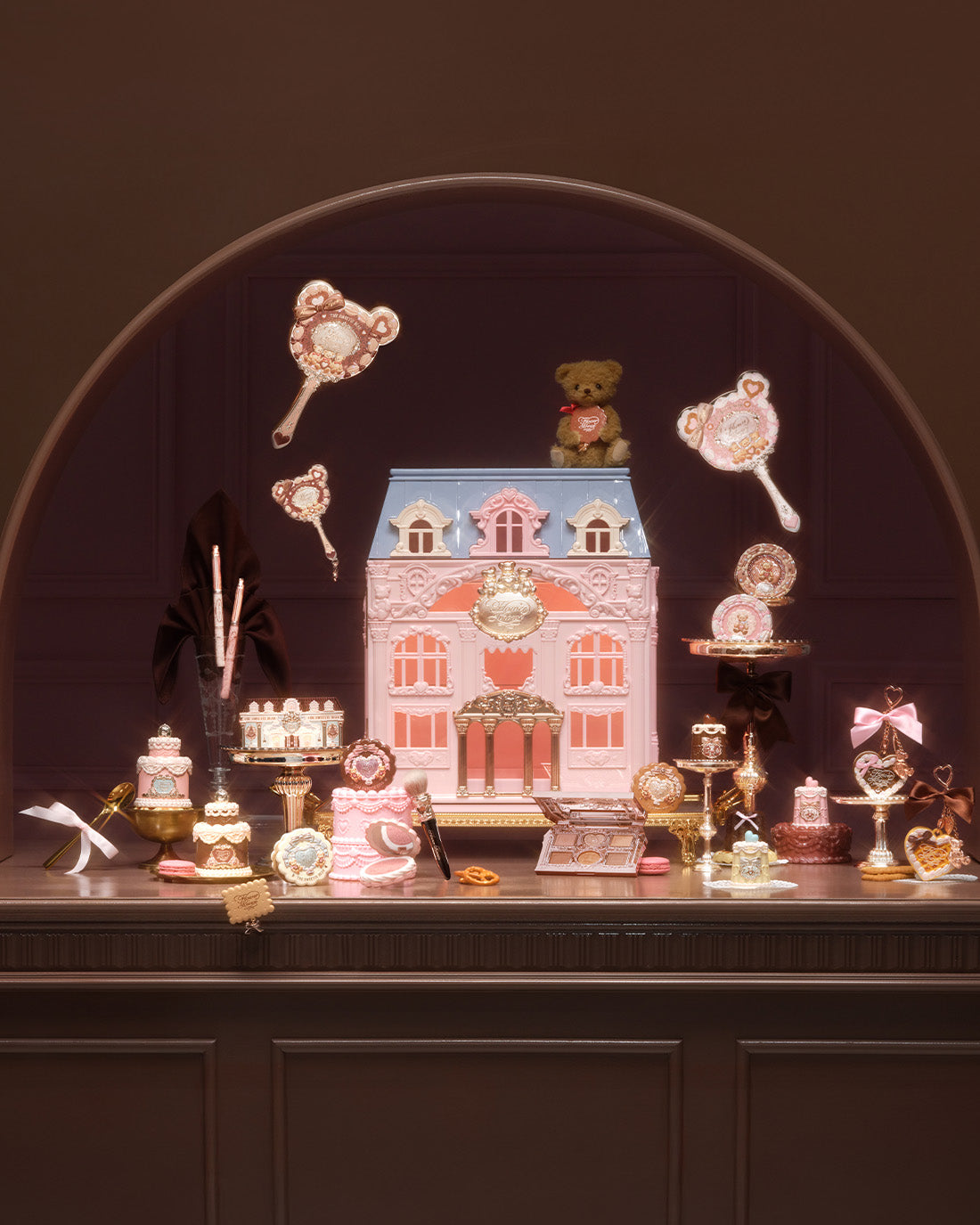 Flower Knows The Sweetie Bear All-In Gift Set