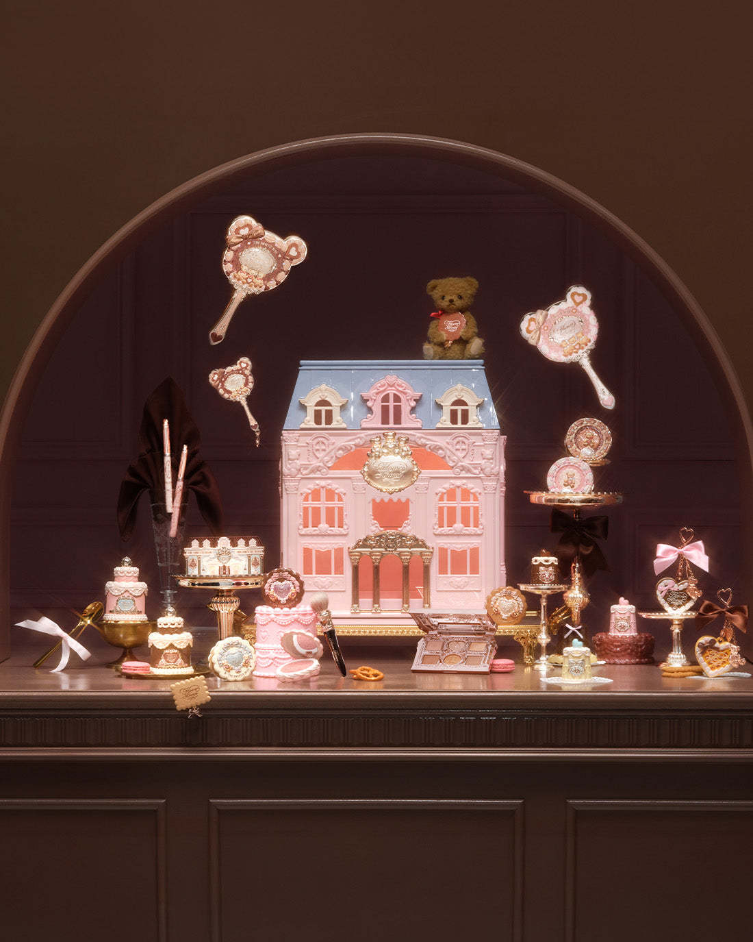 Flower Knows The Sweetie Bear All-In Gift Set