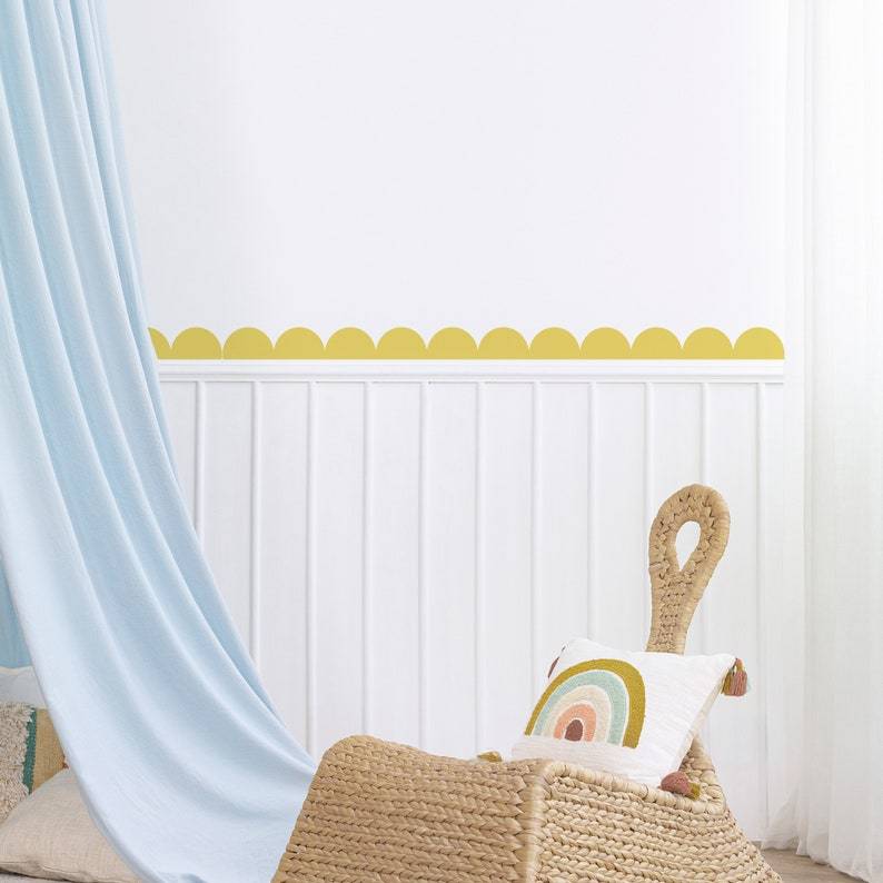 Classic Scallop Edge Wall Stickers, Removable Wall Decoration Strip