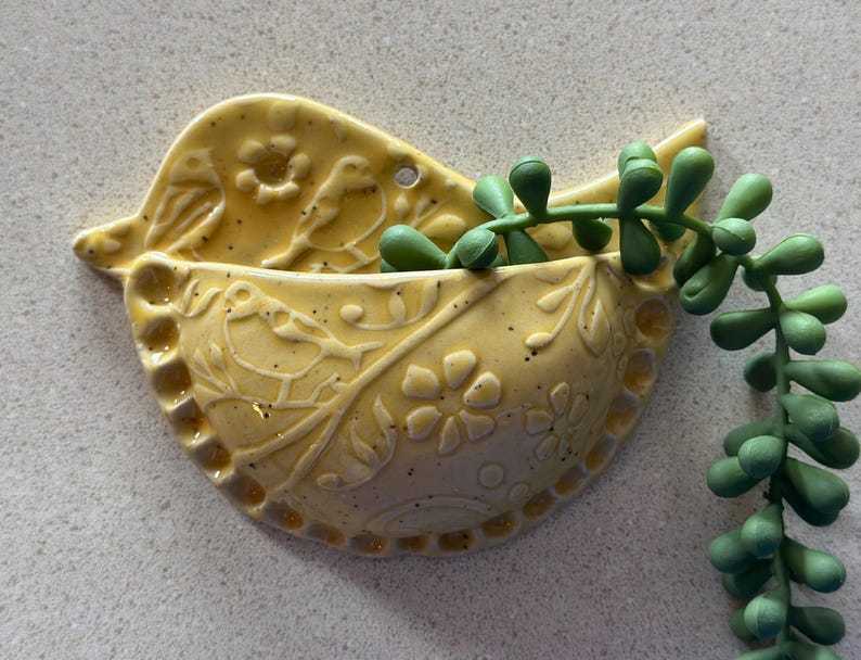 Bird Shaped Air Plant Wall Pocket / Small Wall Vase Planter Holder / Cute Ceramics Decor nClay, Air Fern - 3 1/2" x 5” Msg w/color request