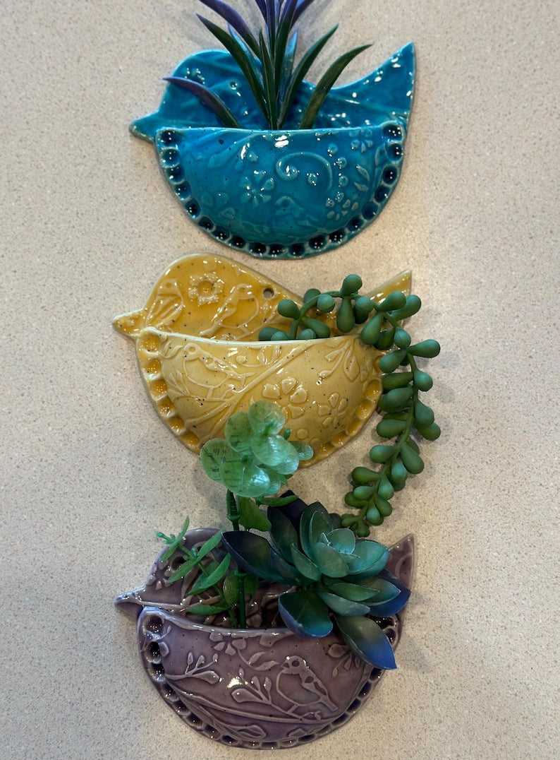 Bird Shaped Air Plant Wall Pocket / Small Wall Vase Planter Holder / Cute Ceramics Decor nClay, Air Fern - 3 1/2" x 5” Msg w/color request