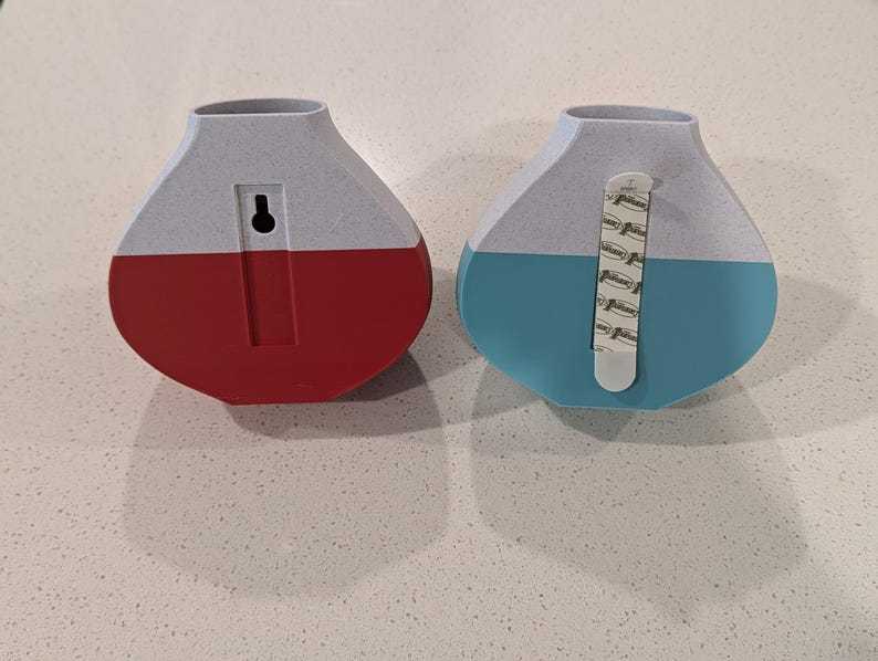 Minimalist Wall Vase for Dried or Faux Flower Decor