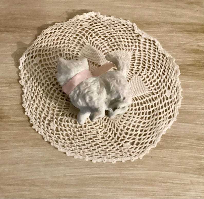 Vintage  White Persian Cat Ceramic Figurine