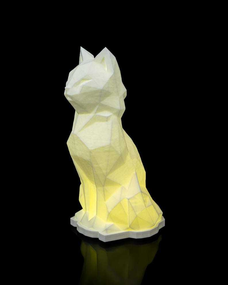 Low Poly Cat Lamp White – 3D Print – Night Light in 3 Sizes – Battery Operated – Decorative Lamp for Children’s Room, Hallway, Shelf