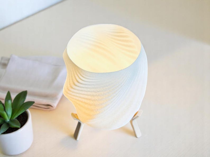 Modern Table Lamp – Minimalist Artistic Decorative Lamps, 26 cm