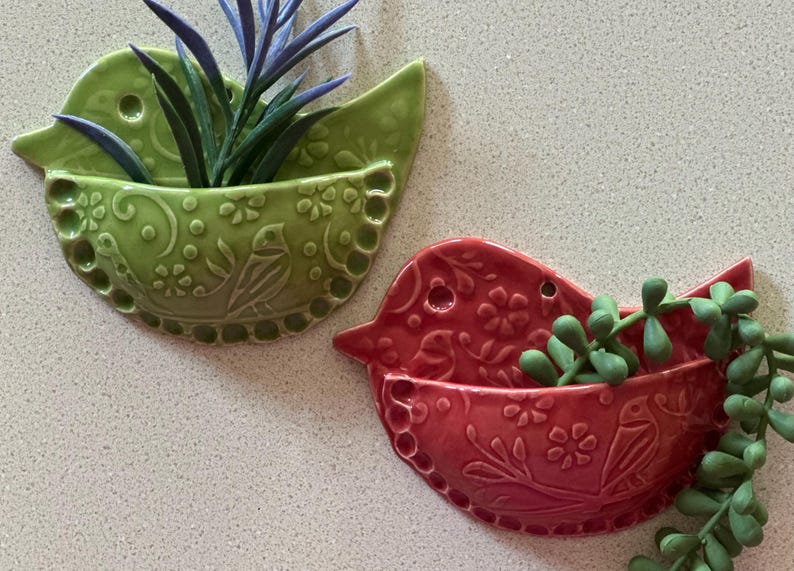 Bird Shaped Air Plant Wall Pocket / Small Wall Vase Planter Holder / Cute Ceramics Decor nClay, Air Fern - 3 1/2" x 5” Msg w/color request