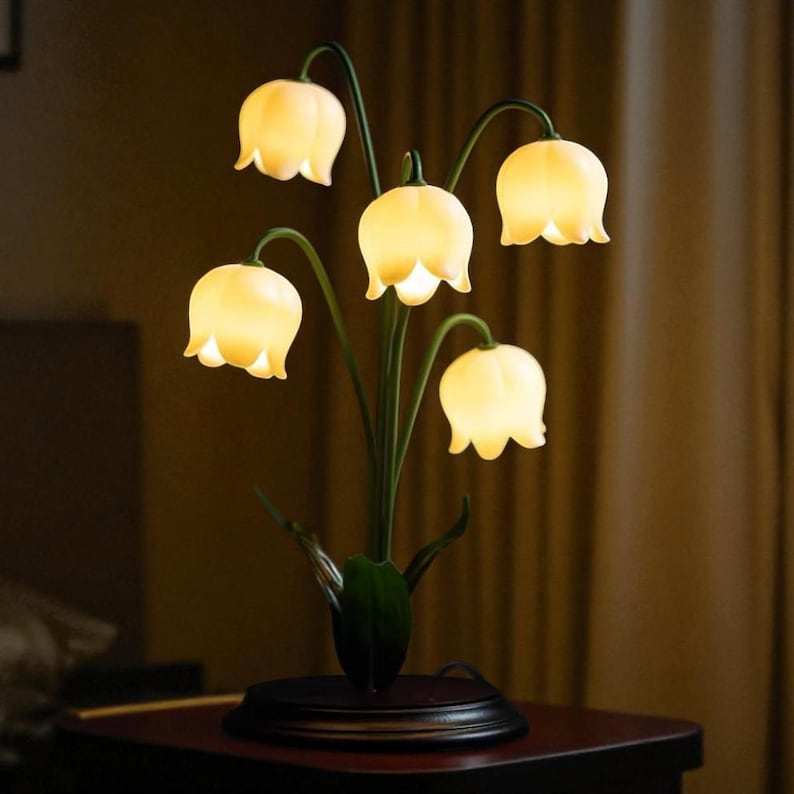 Lily of the Valley Table Lamp – Elegant Floral Bedside Decorative Lamps