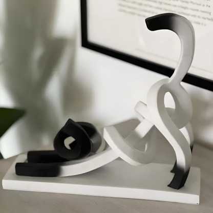Minimalist Cat Sculpture Elegant Home Decor Gift