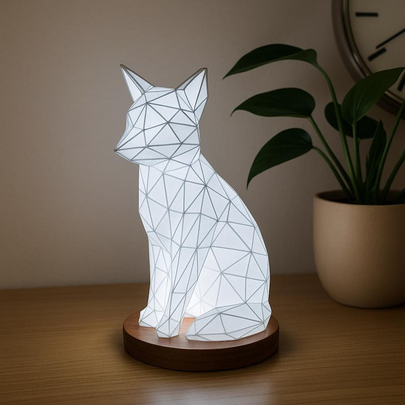Geometric Fox Lamp – 3D Printed Polygonal LED Decorative Lamps for Home
