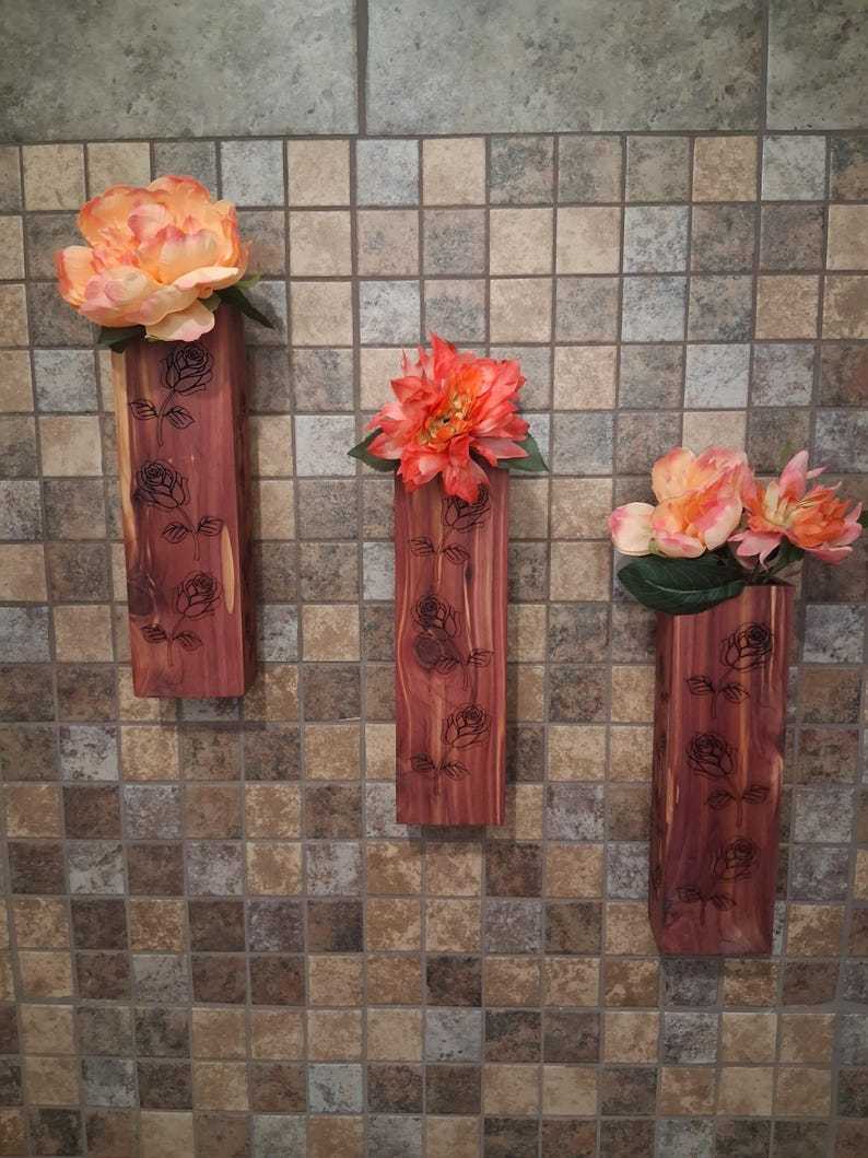 Wall Pocket Vase – Handmade Aromatic Cedar Wall Vase with Laser-Engraved Roses • Rustic Wood Wall Pocket Décor