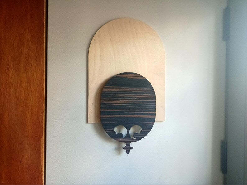 Modern Farmhouse Wall Decor, Vertical Hanging Wandvase Ebony Wood Bud Vase Wall Art, New Home Homeowner Gift, Wooden Cozy Rustic Decorations