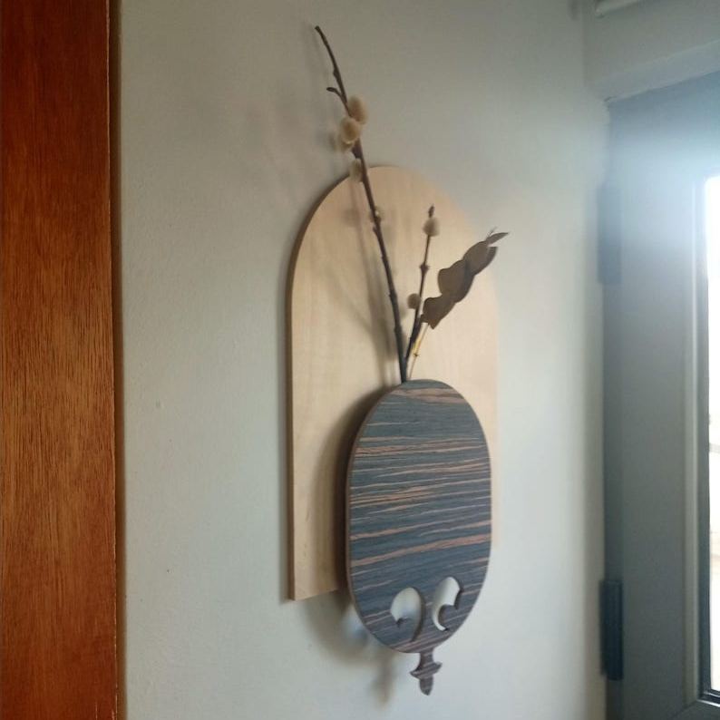 Modern Farmhouse Wall Decor, Vertical Hanging Wandvase Ebony Wood Bud Vase Wall Art, New Home Homeowner Gift, Wooden Cozy Rustic Decorations