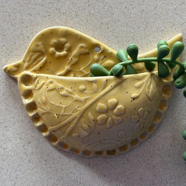 Bird Shaped Air Plant Wall Pocket / Small Wall Vase Planter Holder / Cute Ceramics Decor nClay, Air Fern - 3 1/2" x 5” Msg w/color request