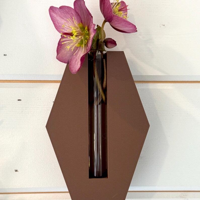 Geometric Wall Planter: 3D Printed Propagation Station with Glass Tube