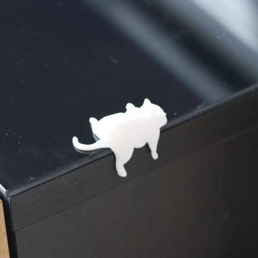 Lazy Cat Monitor Decoration: PLA Desk Companion - Office Gift