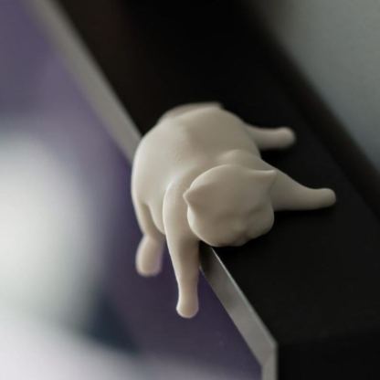 Lazy Cat Monitor Decoration: PLA Desk Companion - Office Gift
