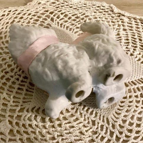 Vintage  White Persian Cat Ceramic Figurine