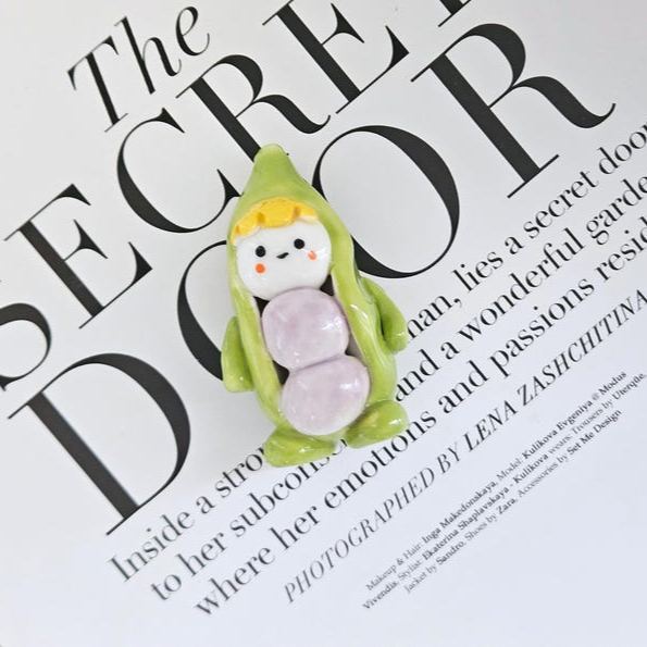 Ceramic Pea Person Figurine Plant Decor Art