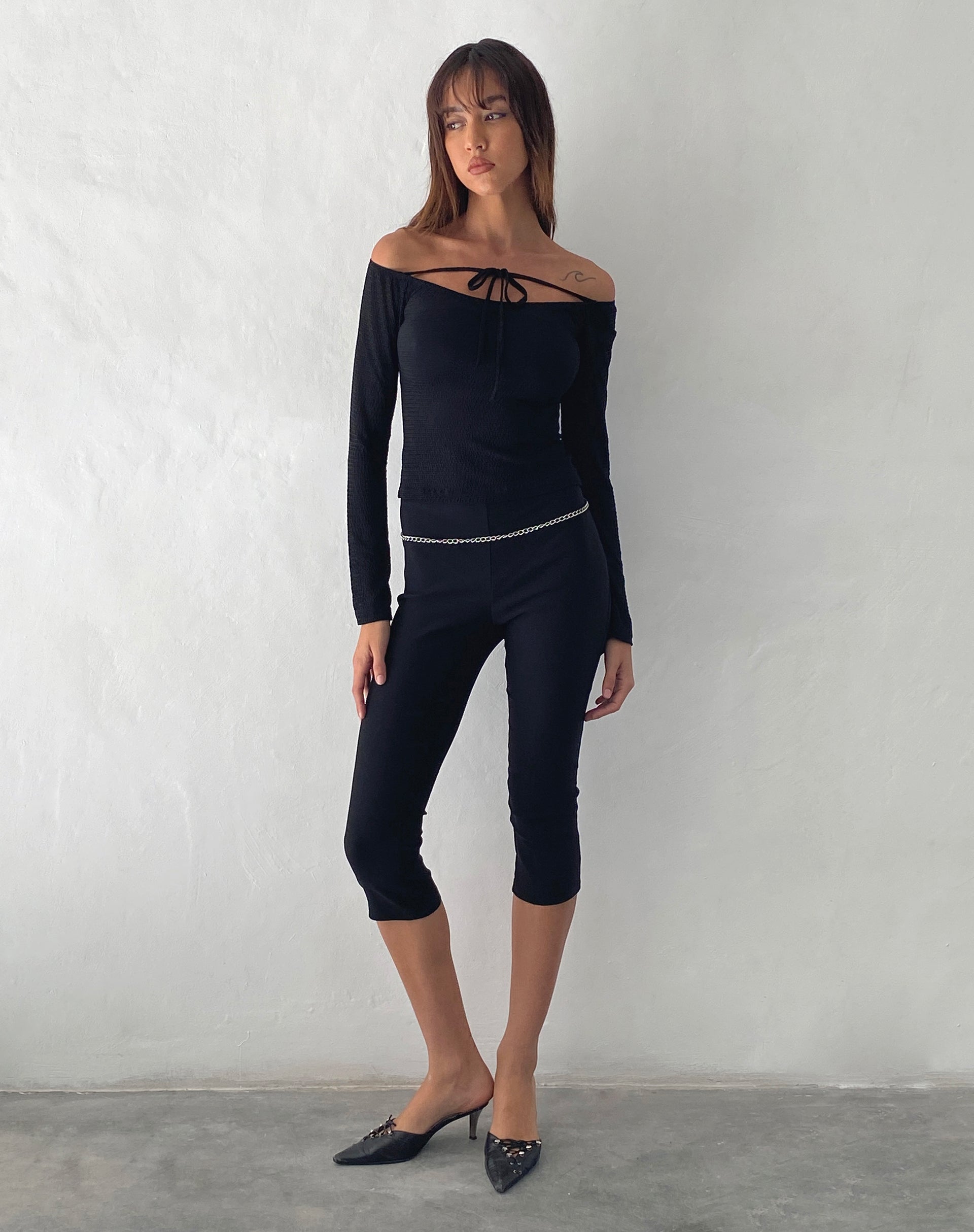 Alondra Long Sleeve Tie Front Top in Textured Black-Nico Sky