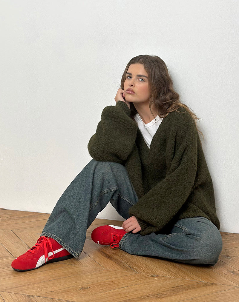 Asato Chunky V Neck Jumper in Brushed Khaki-Nico Sky