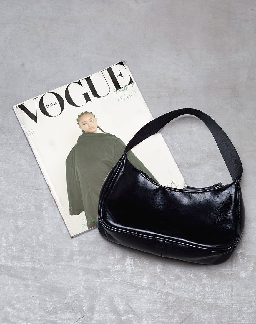 River Shoulder Bag in Black-Nico Sky
