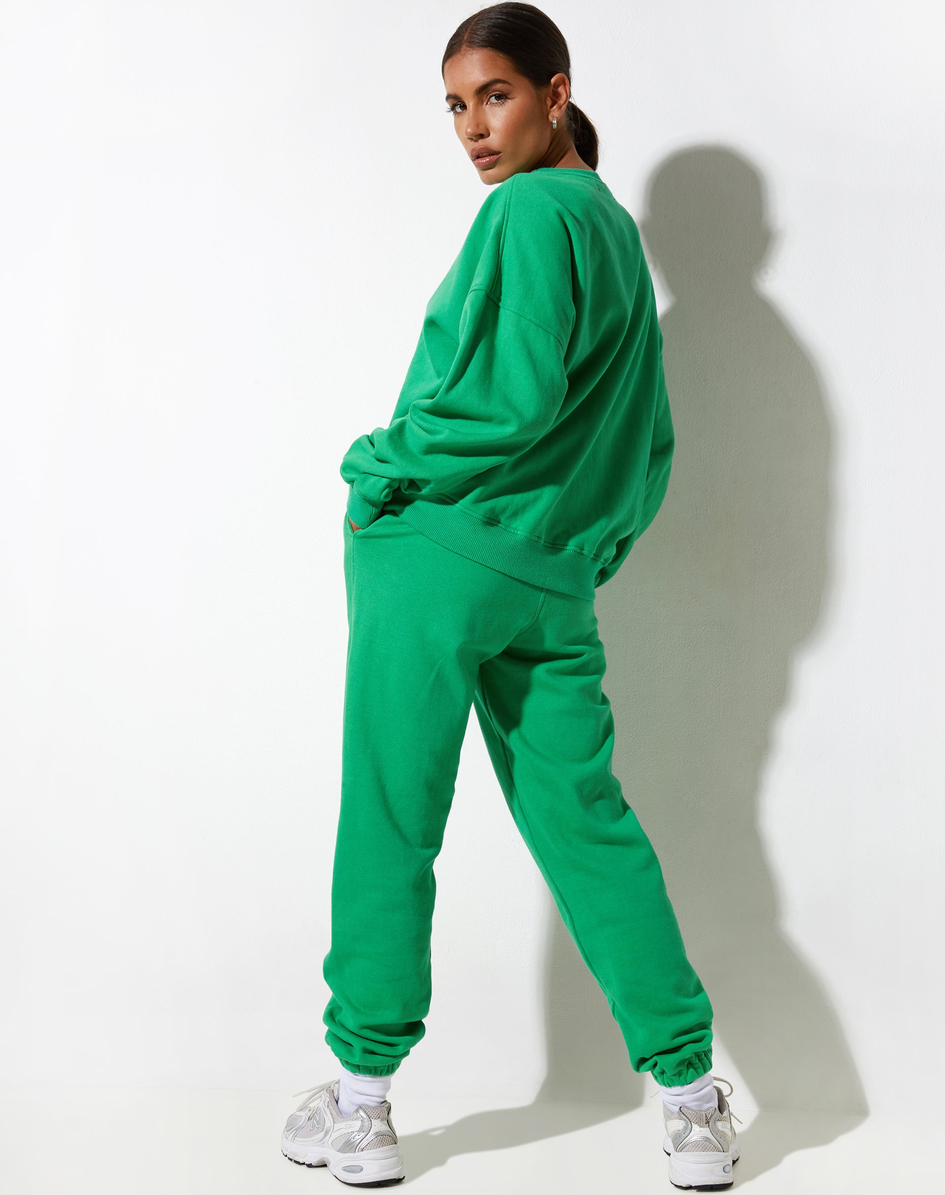 Ted Sweatshirt in Fun Green with 'Live Better' Embro-Nico Sky