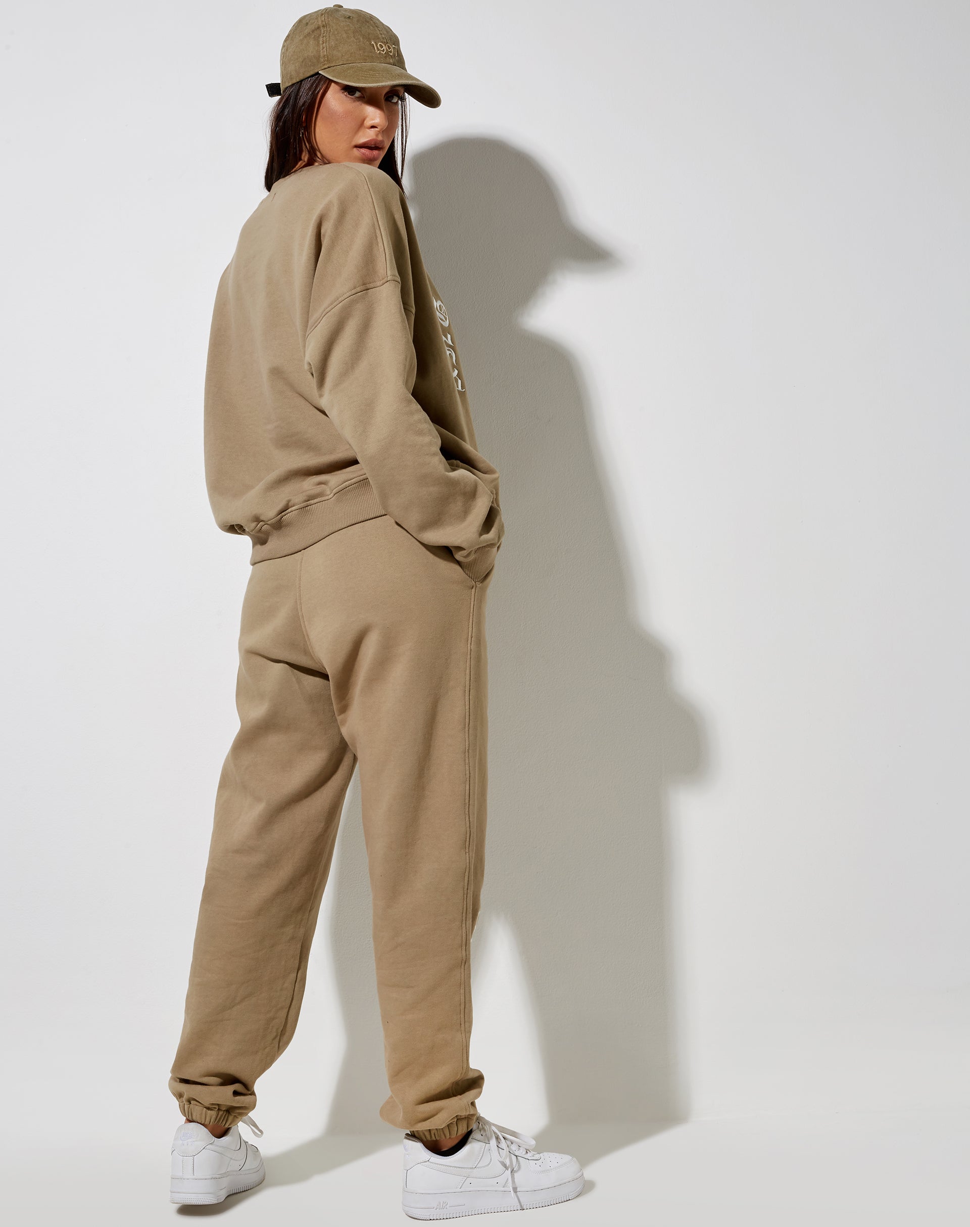 Ted Sweatshirt in Eucalyptus 'Angel Energy' Embro-Nico Sky