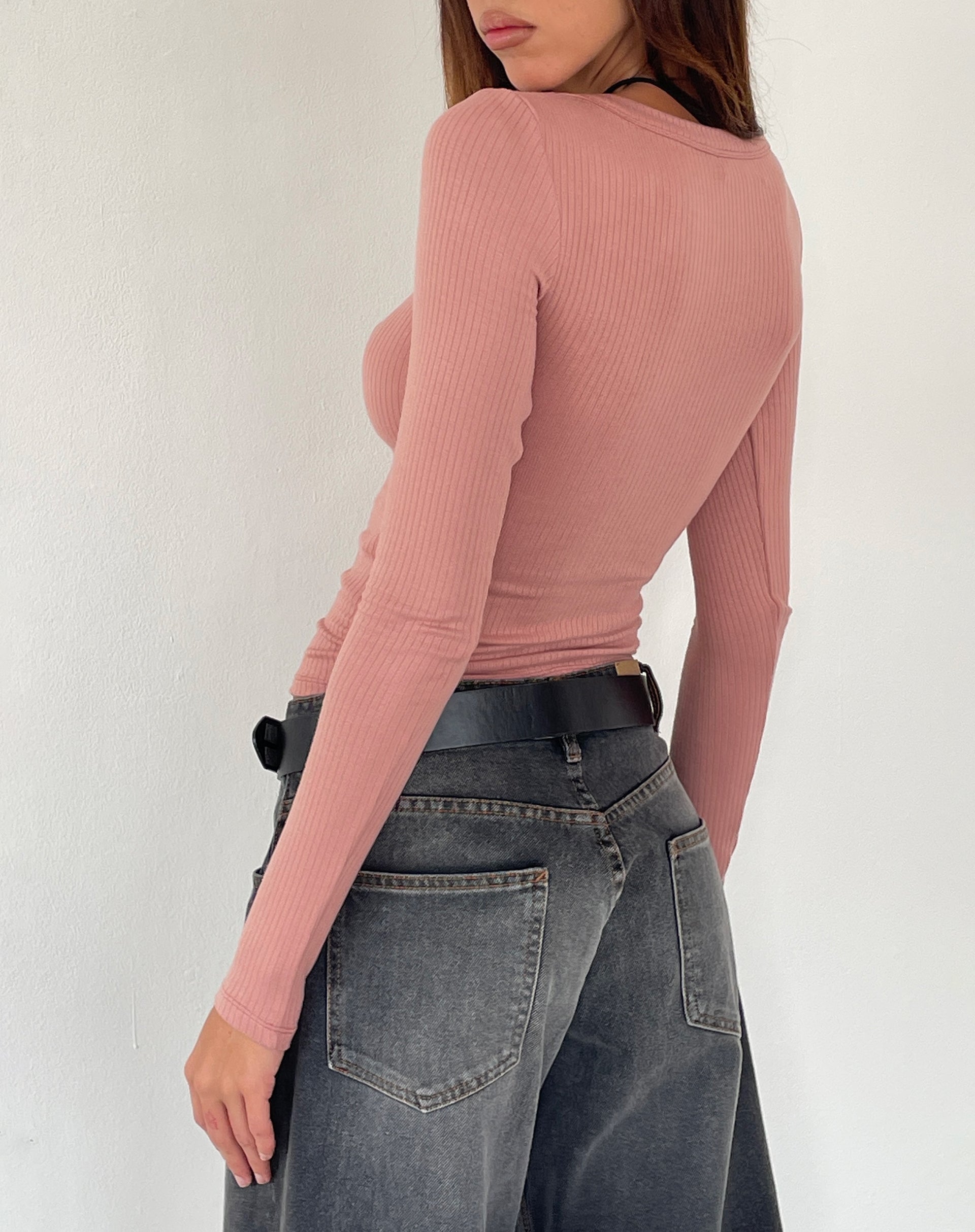 Binlo Extra Long Sleeve Top in Dusty Pink Rib-Nico Sky