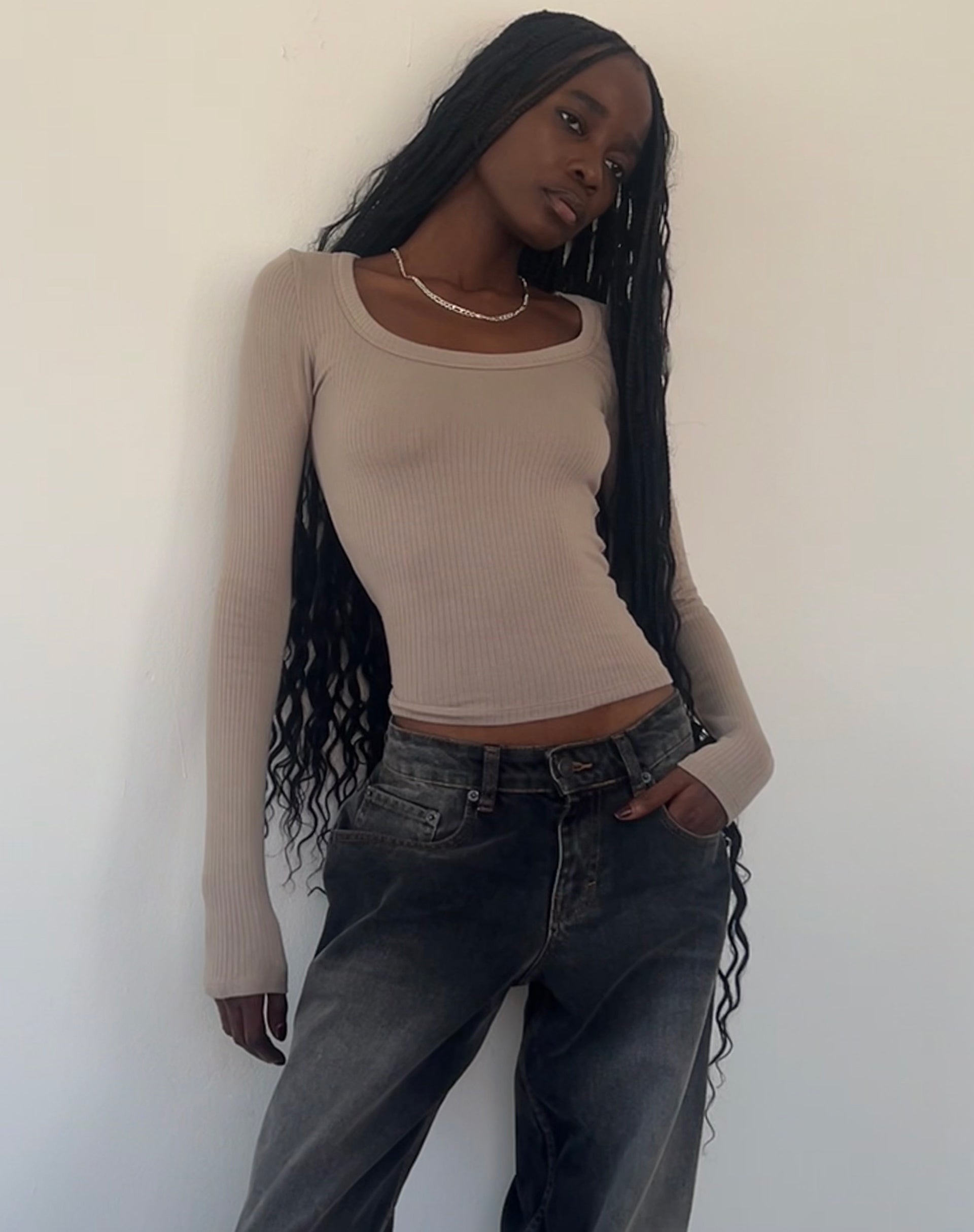 Binlo Extra Long Sleeve Top in London Fog-Nico Sky