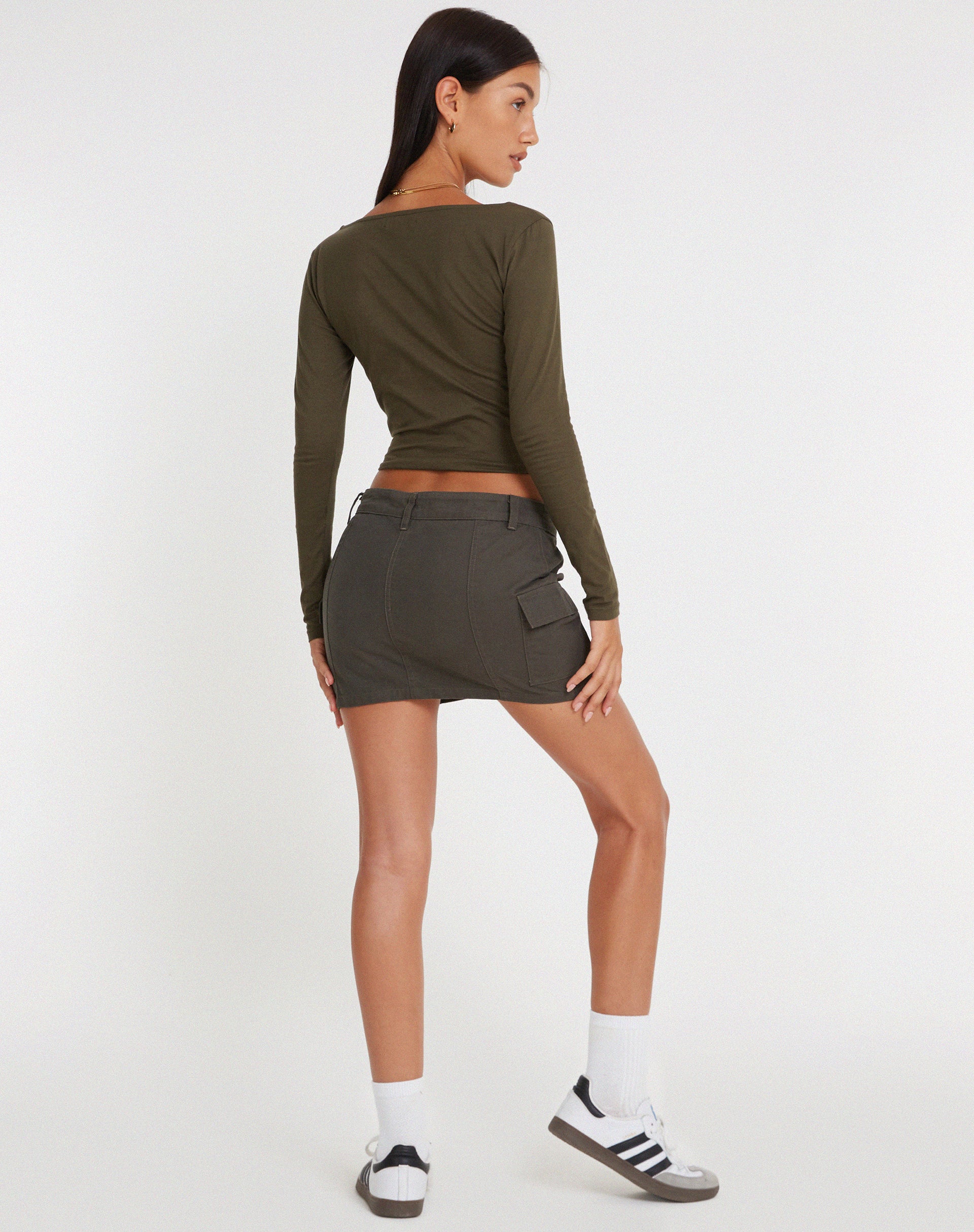 Bonlo Long Sleeve Top in Olive-Nico Sky