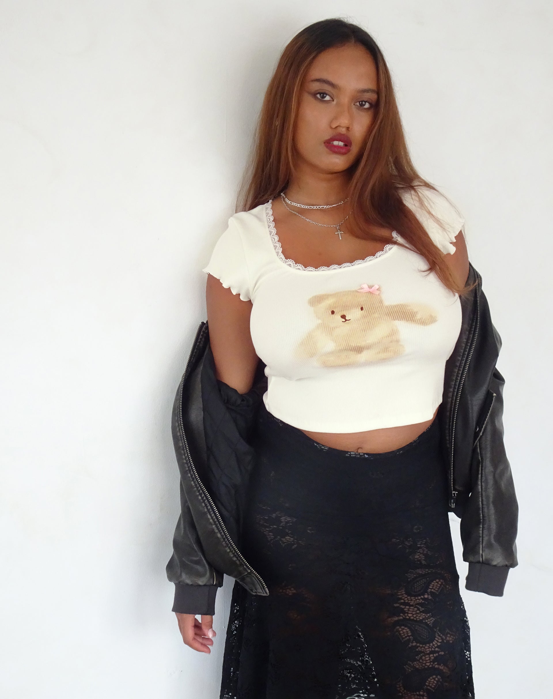 Bovillo Cap Sleeve Top in White Rib with Teddy Motif-Nico Sky