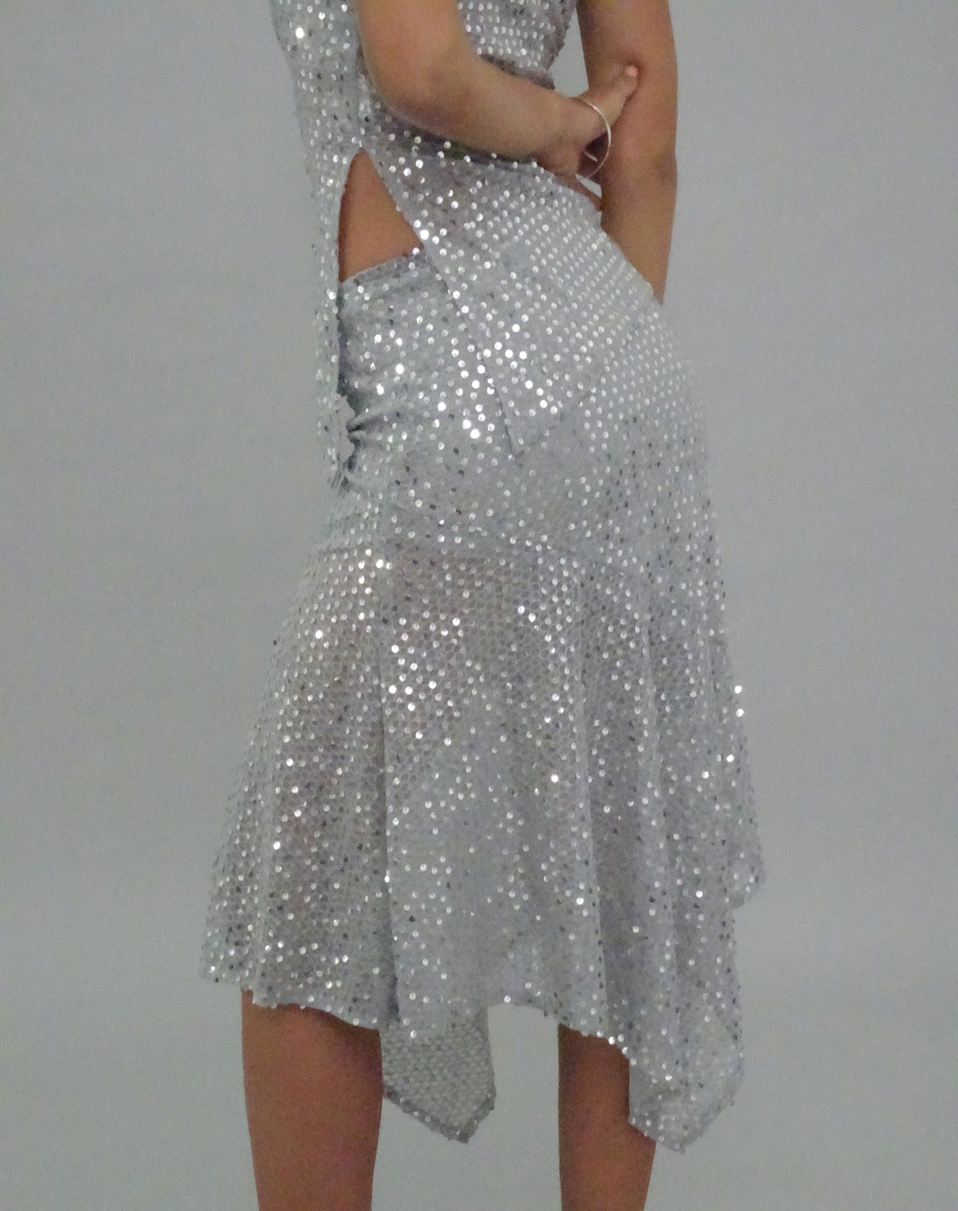 Carita Midi Skirt in Sequin Knit Silver-Nico Sky