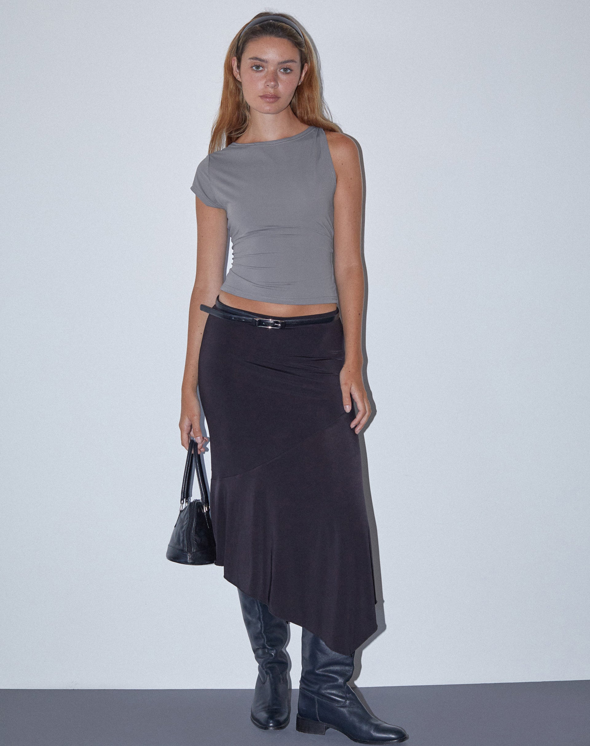 Dannas Asymmetric Top in Grey-Nico Sky
