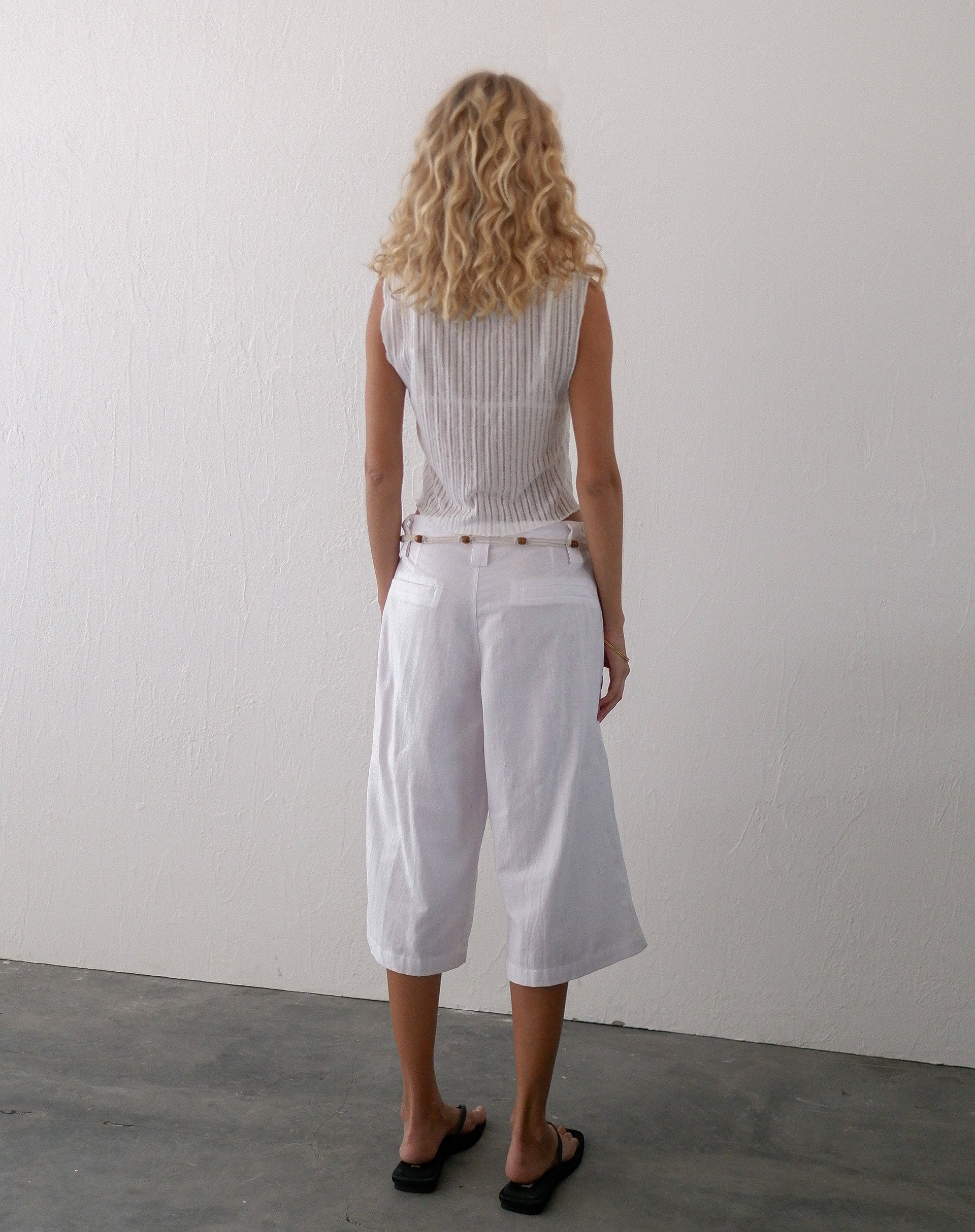 Etta Knitted Vest Top In Ivory-Nico Sky