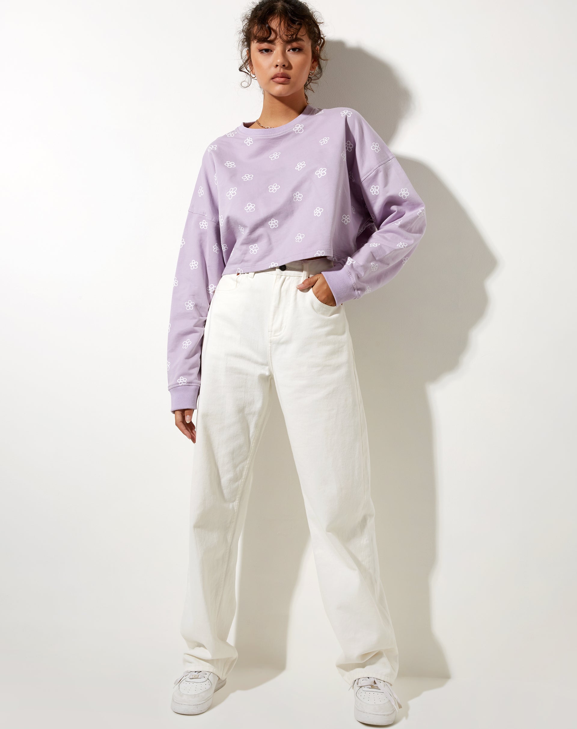 Fawly Crop Top in Small Graffiti Flower Lilac-Nico Sky