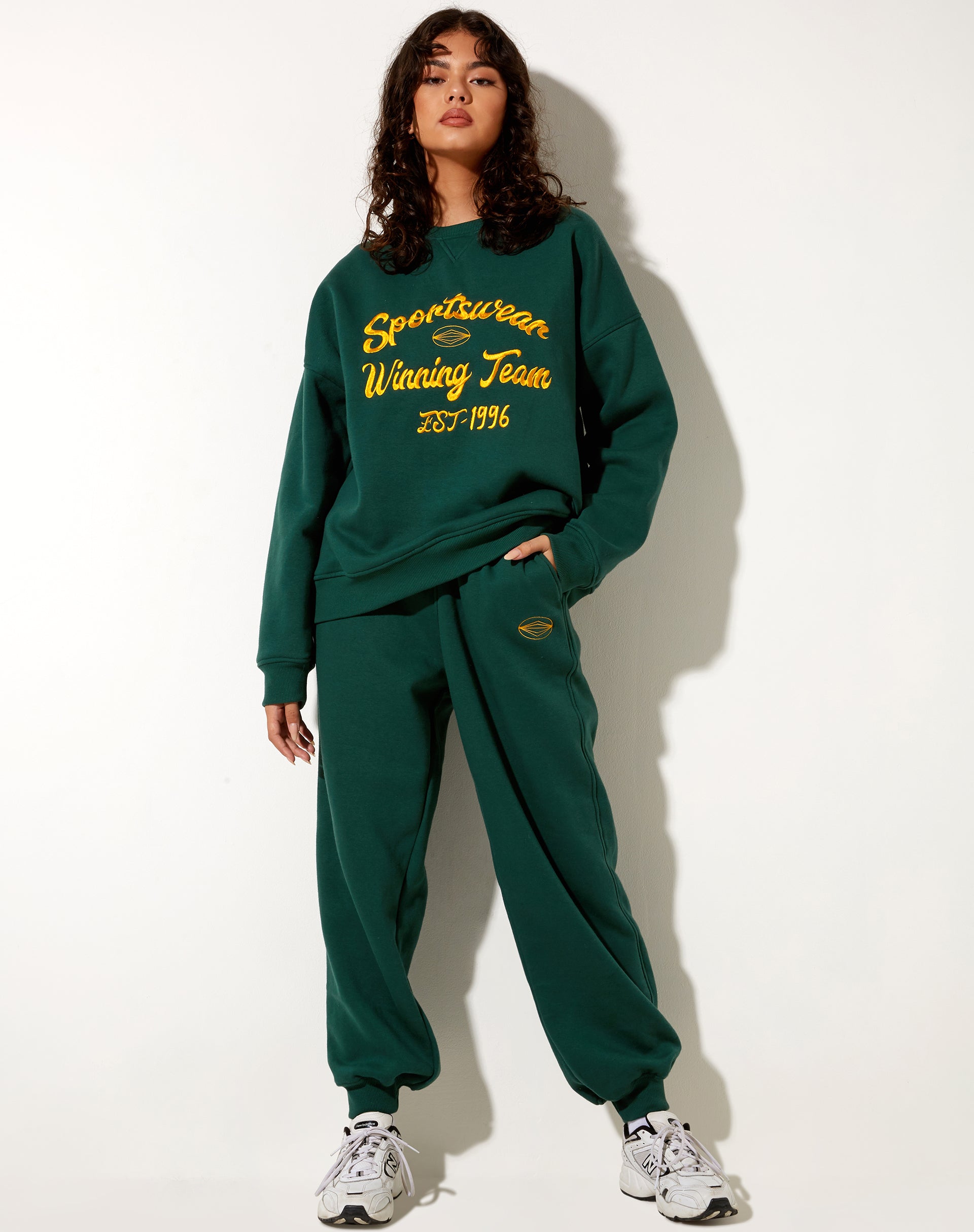 Glan Sweatshirt in Forest Green in Winning Team Mix Embro-Nico Sky