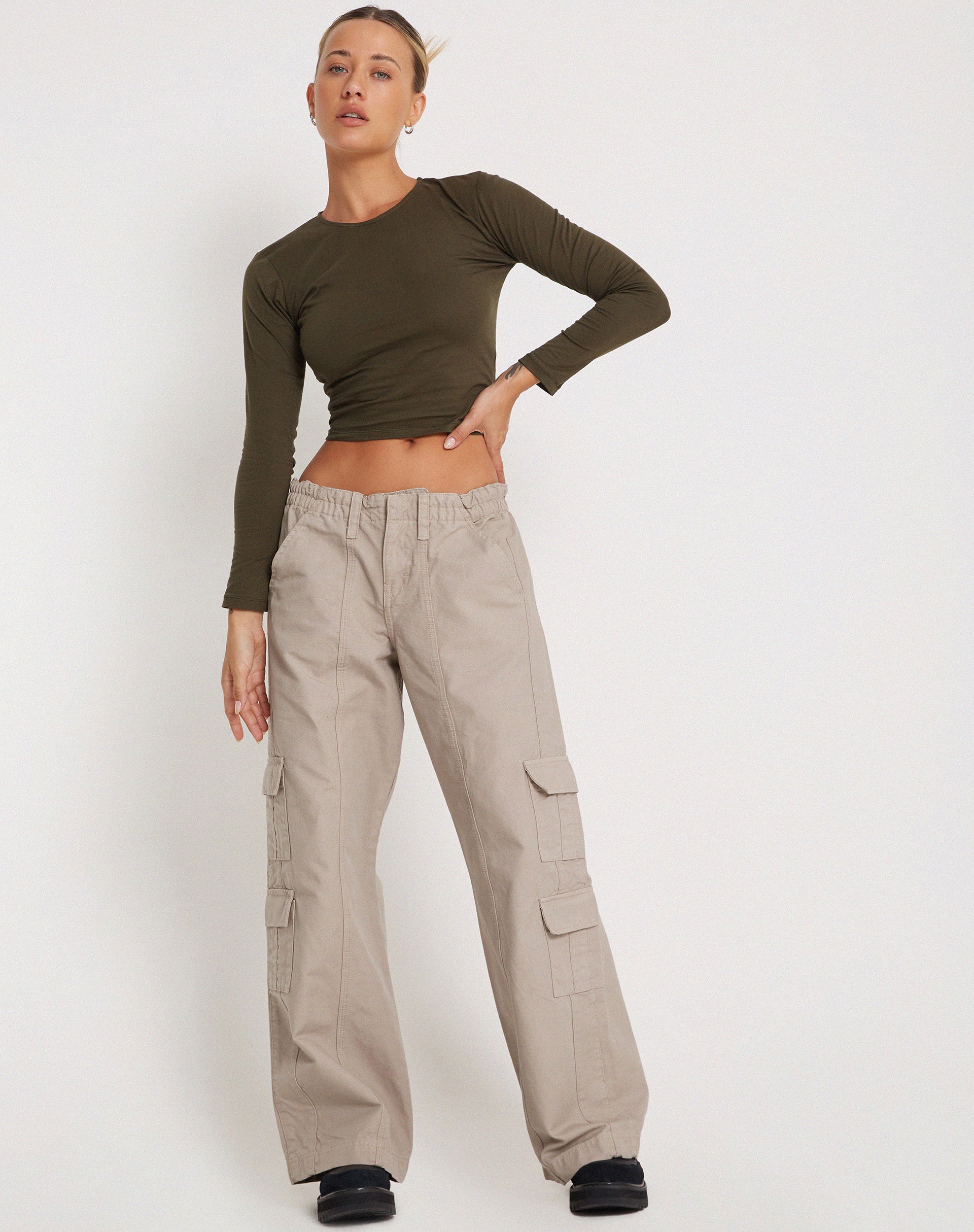 Hansa Cargo Trouser in Stone-Nico Sky